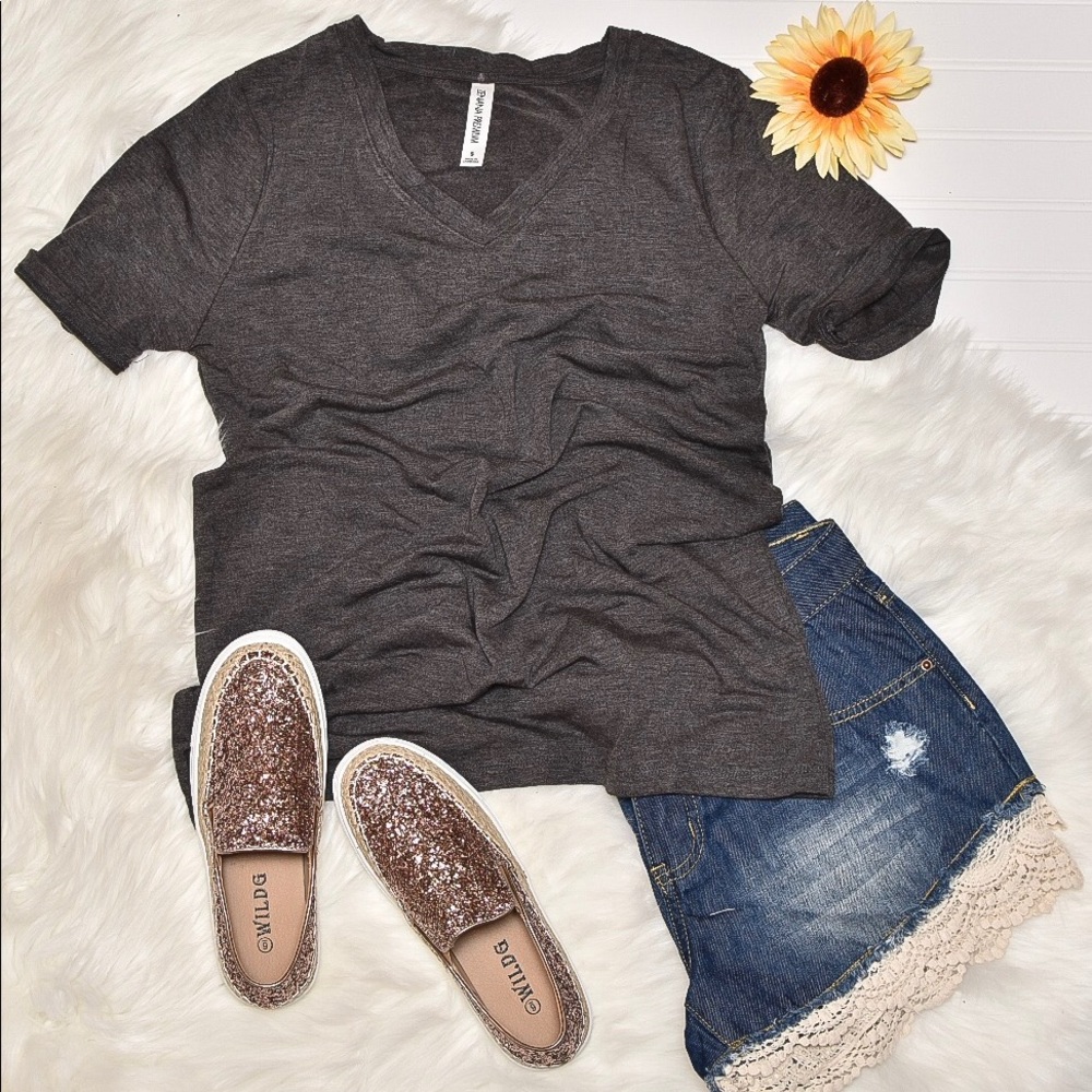V neck basic Tee